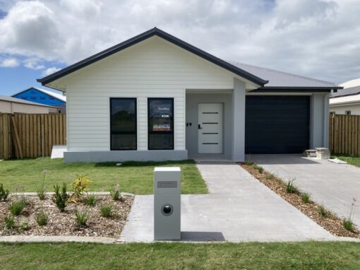 41 Chenoweth Dr, Blacks Beach, QLD