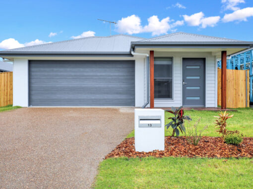 13 Woodswallow Avenue, Point Vernon QLD