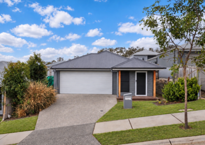 10 Moonie Street, Holmview QLD